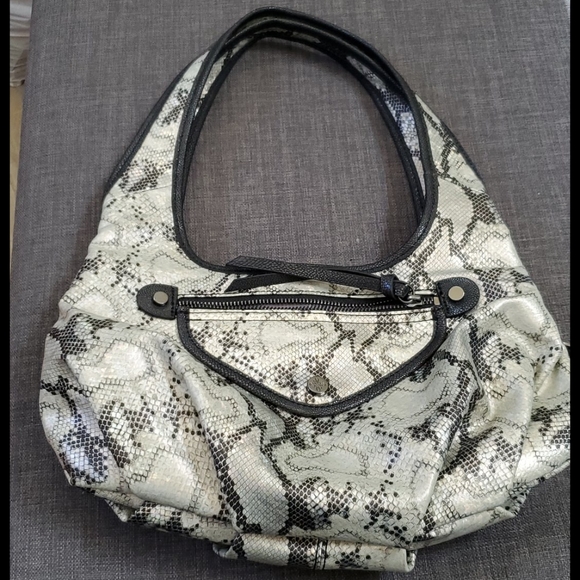 Simply Vera Vera Wang Handbags - Simply vera vera wang